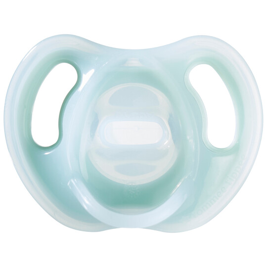 Tommee Tippee Ultra-Light Silicone Soother, 0-6M, 2 Pack, Symmetrical Orthodontic Design, Bpa-Free, One-Piece Design image number 6
